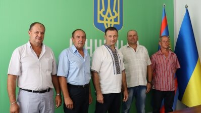 АТ «Вінницяобленерго» – особистий кабінет, передати покази лічильника, кол-центр 0 (800) 30-95-95 Влада Вінниччини відзначила працю наших високовольтників. _6