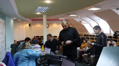 АТ «Вінницяобленерго» – особистий кабінет, передати покази лічильника, кол-центр 0 (800) 30-95-95 Донорство рятує життя_3