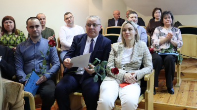 АТ «Вінницяобленерго» – personal account, transmit meter readings, call center 0 (800) 217-217 Світло, яке тримається на людях: кращих енергетиків відзначили напередодні професійного свята_8