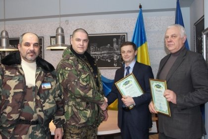 АТ «Вінницяобленерго» – особистий кабінет, передати покази лічильника, кол-центр 0 (800) 30-95-95 Допомога армії – святий обов'язок_0