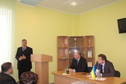 АТ «Вінницяобленерго» – особистий кабінет, передати покази лічильника, кол-центр 0 (800) 30-95-95 Енергетиків відвідали керівники НПЕУ_0