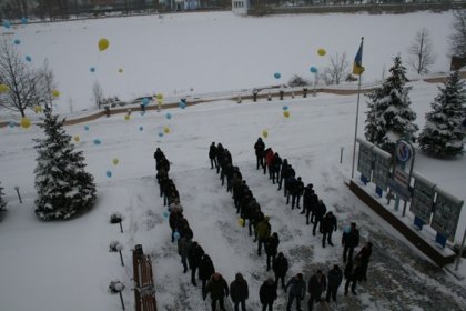 АТ «Вінницяобленерго» – особистий кабінет, передати покази лічильника, кол-центр 0 (800) 30-95-95 Наблизимо перемогу і покладемо край війні!_0