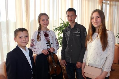 АТ «Вінницяобленерго» – особистий кабінет, передати покази лічильника, кол-центр 0 (800) 30-95-95 У День захисту дітей – про наше найкраще_0
