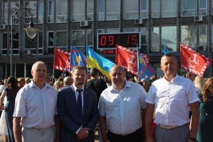 АТ «Вінницяобленерго» – особистий кабінет, передати покази лічильника, кол-центр 0 (800) 30-95-95 Енергетики взяли участь в урочистостях з нагоди державних свят_0