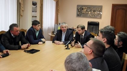 АТ «Вінницяобленерго» – особистий кабінет, передати покази лічильника, кол-центр 0 (800) 30-95-95 Андрій Поліщук взяв участь у заході Енергетичного пулу ТПП_0