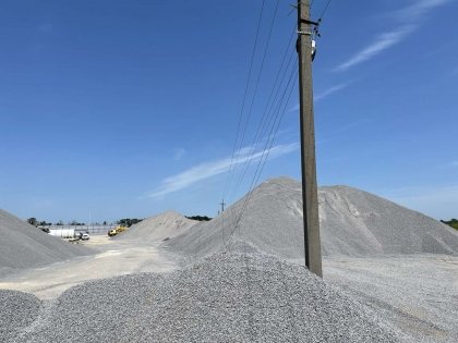 АТ «Вінницяобленерго» – особистий кабінет, передати покази лічильника, кол-центр 0 (800) 30-95-95 Охоронні зони електромереж не для складування!_0