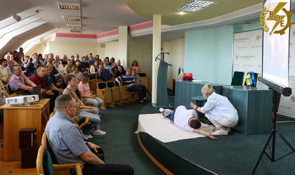 АТ «Вінницяобленерго» – особистий кабінет, передати покази лічильника, кол-центр 0 (800) 30-95-95 Рятувати життя — навичка, яка сьогодні потрібна кожному_0